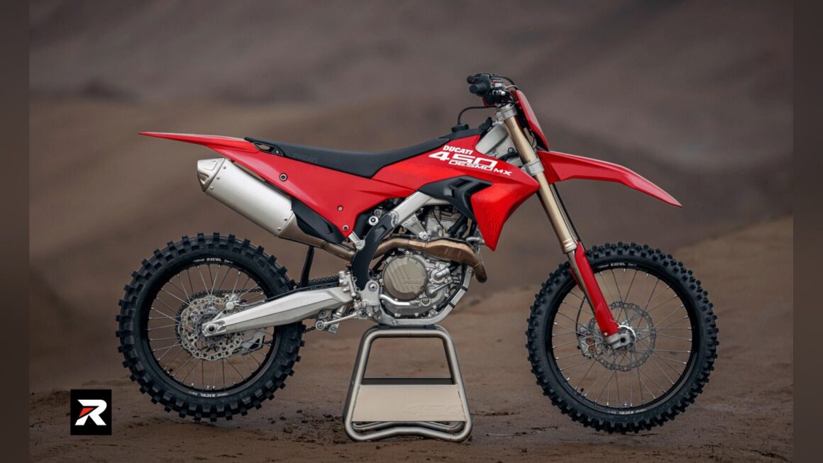من هوسكفارنا إلى دوكاتي: ر. ج. هامبشاير يتنافس في 2027 على دراجة Ducati Desmo 450MX